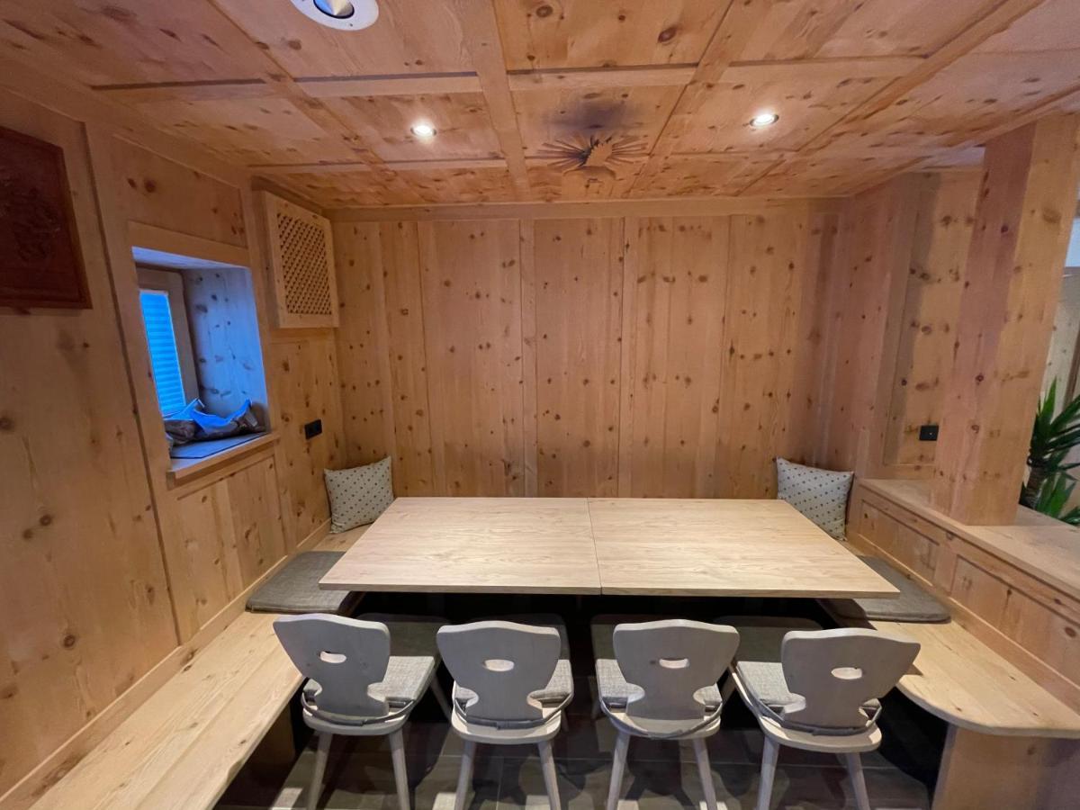 Dorfblick Appartements & Rooms Senales Exterior photo